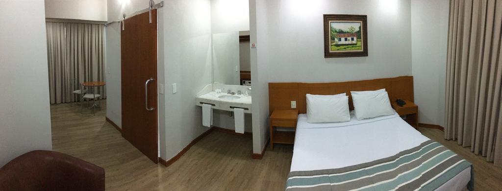Di Giulio Hotel São José dos Campos Esterno foto